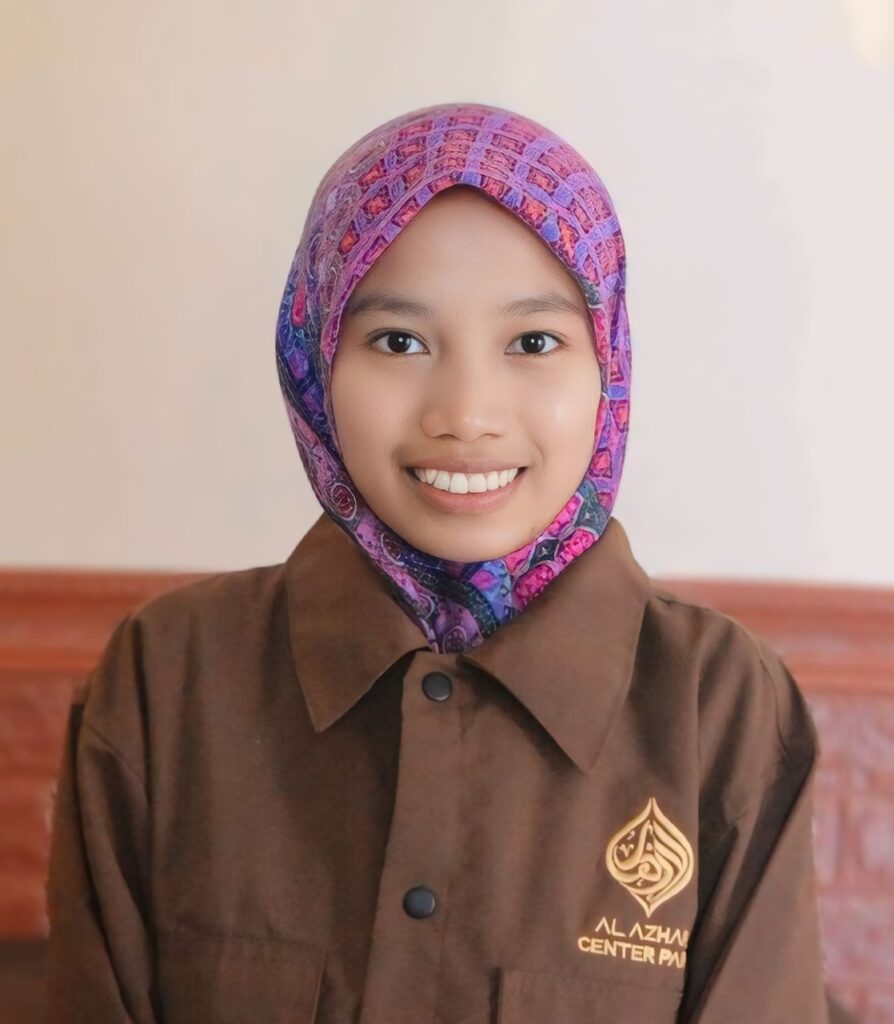 Nailul Wirdah, Lc.  Alumni PP Mambaul Maarif Denanyar Jombang dan S1 Universitas Al-Azhar Kairo Mesir.